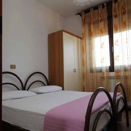 Just Steps From The In Rosolina Mare