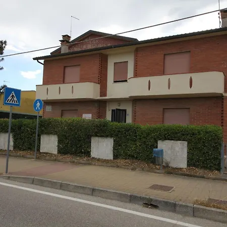 Apartment Just Steps From The In Rosolina Mare