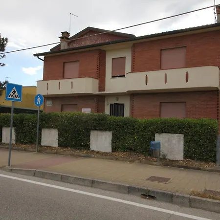 Apartment Just Steps From The In Rosolina Mare